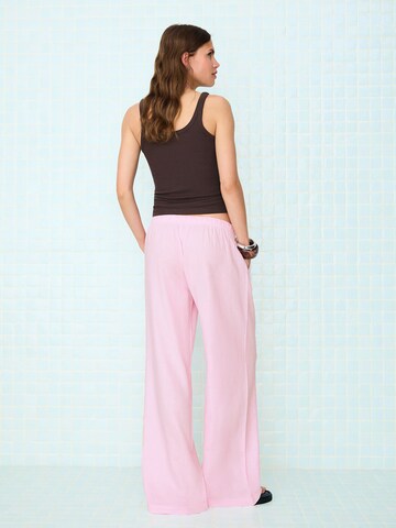 Bershka Wide leg Broek in Wit