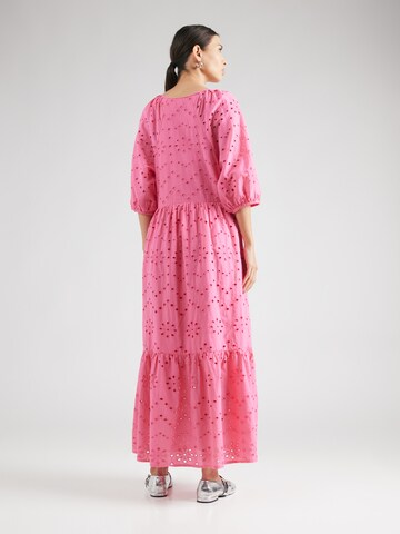 Abito di Molly BRACKEN in rosa