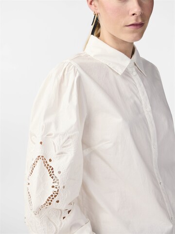 YAS Blouse in Wit