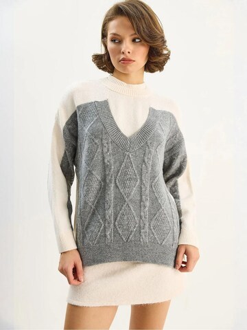 Pullover di Bianco Lucci in beige