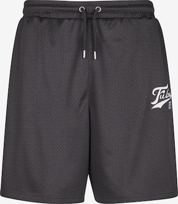 FUBU Regular Shorts in Schwarz: predná strana