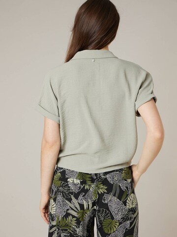 Deeluxe Blouse 'Dabby' in Green
