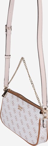 GUESS - Bolso de mano 'Kasinta' en blanco