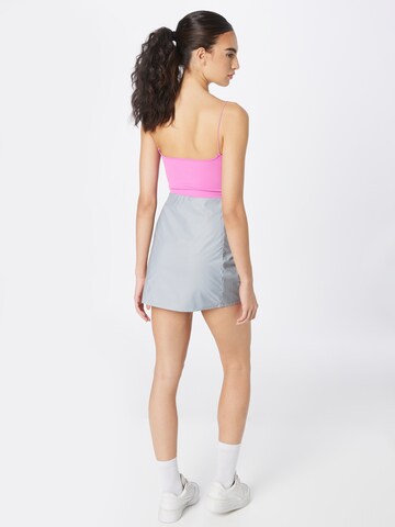 DKNY Performance Athletic Skorts in Silver