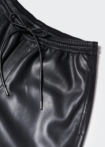 MANGO Loosefit Hose 'Apple' in Schwarz