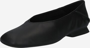 CAMPER Classic Flats 'Casi Myra' in Black: front