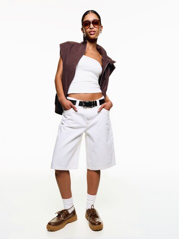 Bershka Baggy Jeans in White