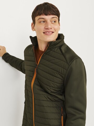 Veste mi-saison JACK & JONES en vert