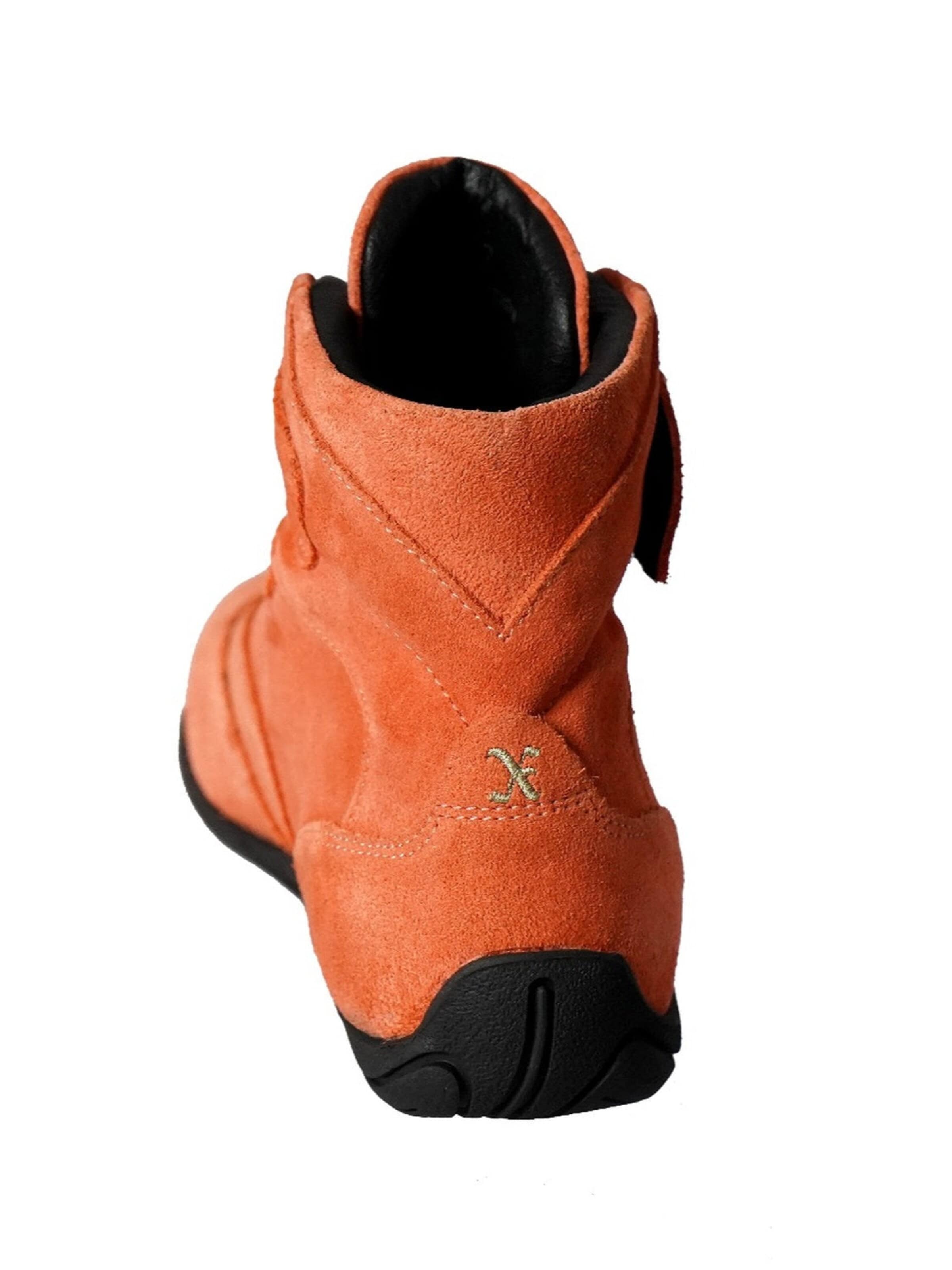 Sneaker alta 'Pat' di Yoxeone in arancione