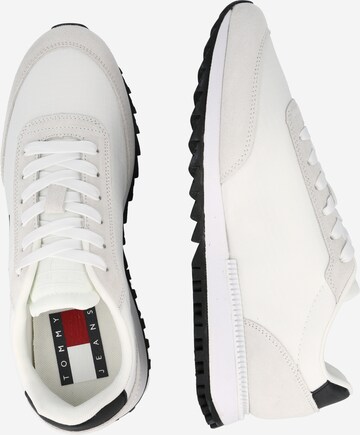 Tommy Jeans Sneakers low 'EVOLVE' i hvit