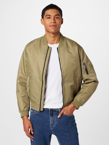 Calvin KleinPrijelazna jakna 'Hero' - zelena boja: prednji dio