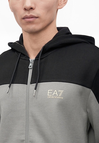 EA7 Emporio Armani Sweatjacka i grå: framsida