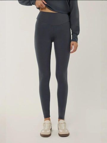 Hiccup Skinny Leggings in Grijs: voorkant