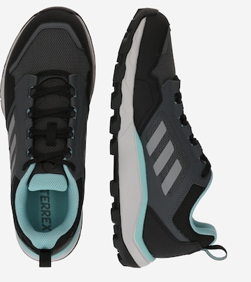 ADIDAS TERREX - Sapato baixo 'Tracerocker 2.0' em preto