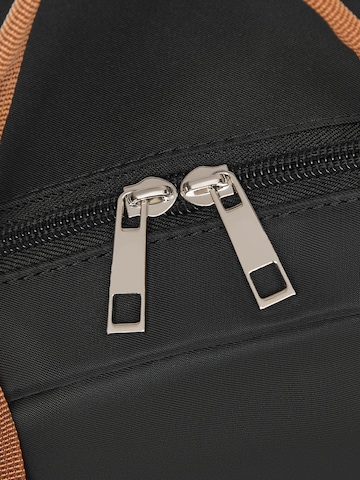 Kono Backpack in Black