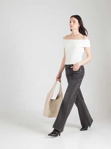 LEVI'S ® T-shirt 'TORI' i vit