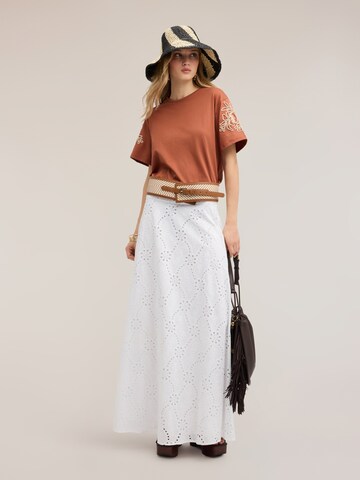 MOTIVI Skirt in White