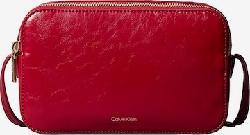 Calvin Klein Crossbody Bag in Red: front