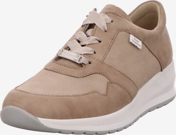 Finn Comfort Sneakers laag in Beige: voorkant