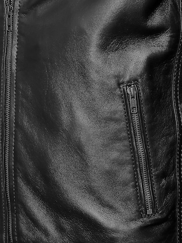 JCC Tussenjas in Zwart