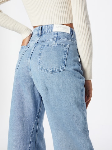 Afends Wide Leg Jeans in Blau