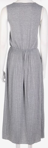 Best Connections Dress in S in Grey