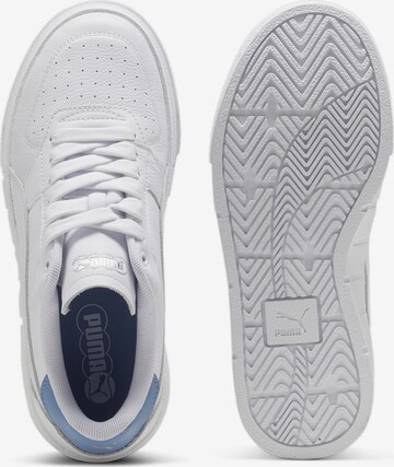 Baskets basses 'Cali Court ' PUMA en blanc