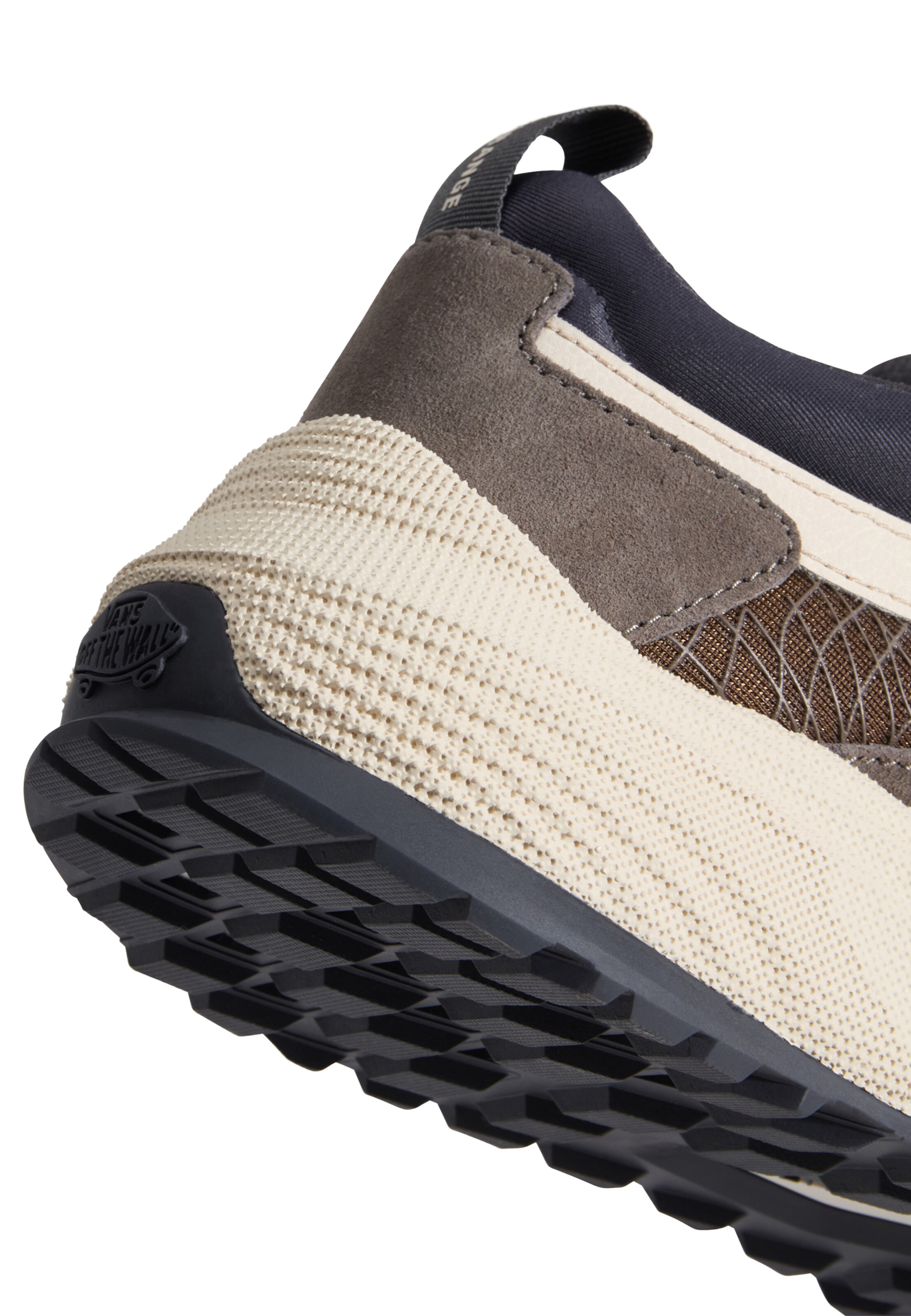 Sneaker low 'Ultrarange Neo 2.0' de la VANS pe maro
