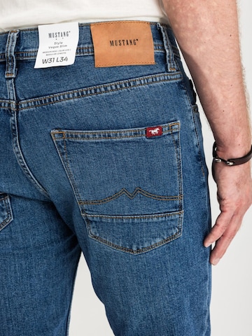 Slimfit Jeans 'Mustang Vegas Slim Denim Blue 1015350 5000 682' di MUSTANG in blu