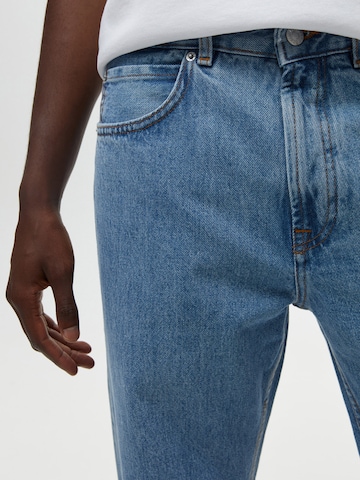 Pull&Bear Loosefit Jeans in Blau