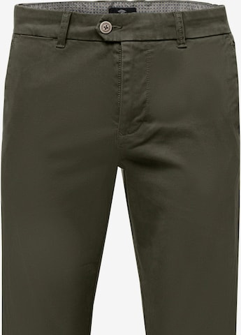FYNCH-HATTON Regular Pants in Green