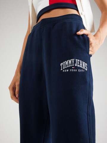 Tommy JeansTapered Hlače - plava boja