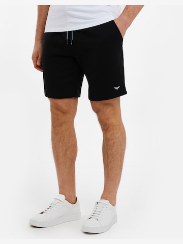 Threadbare Regular Shorts 'Bergamot' in Schwarz: predná strana