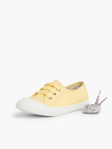 Sneaker di Pisamonas in giallo: frontale