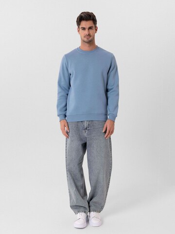 Jacey Quinn Sweatshirt 'Edison' in Blue