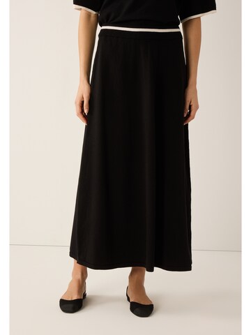 MORE & MORE Skirt in Black: front