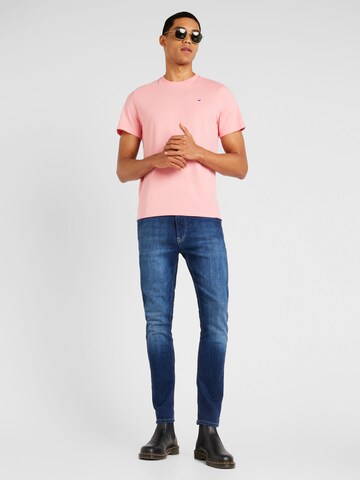 Tommy Jeans Regularny krój Koszulka w kolorze różowy