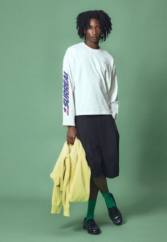 Bershka Tričko 'JUN IONEDA' – bílá
