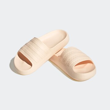 ADIDAS ORIGINALS Strandcipő 'Ayoon' - narancs