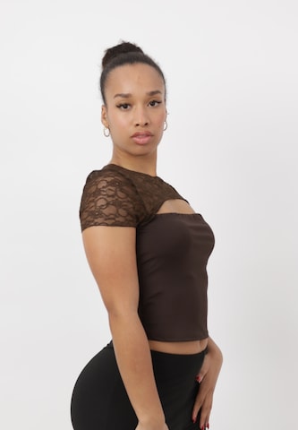 Haut Elara en marron