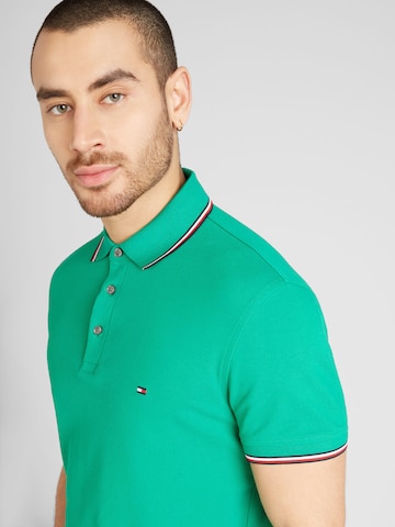 TOMMY HILFIGER Koszulka w kolorze zielony