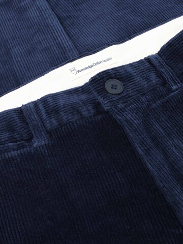 KnowledgeCotton Apparel Loosefit Hose 'Chuck Corduroy' in Blau