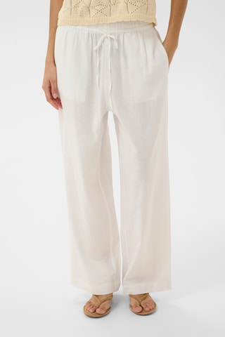 Pantalon 'SLAria' SOAKED IN LUXURY en blanc : devant