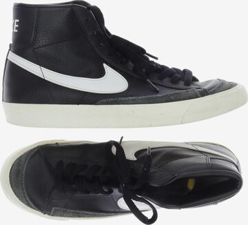 NIKE Sneaker 43 in Schwarz: Vorderseite