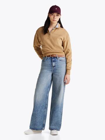 TOMMY HILFIGER Sweatshirt in Braun