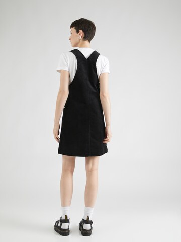 Rochie de la Monki pe negru