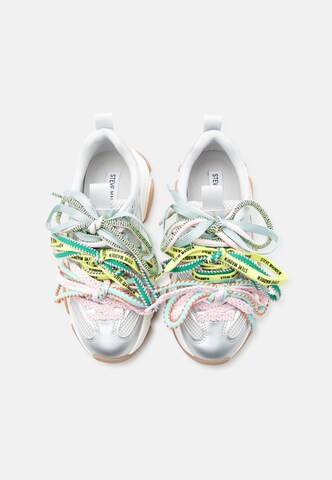 STEVE MADDEN - Zapatillas deportivas bajas 'Pryce' en plata: arriba