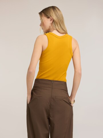 MOTIVI Shirt in Yellow