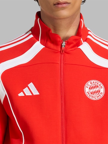Giacca per l'allenamento 'FCB UBP DKTT' di ADIDAS PERFORMANCE in rosso