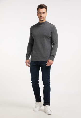 RAIDO Sweater in Grey